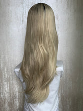 Load image into Gallery viewer, Lace Front Wig 6

