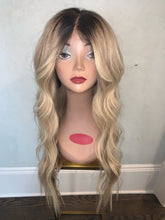 Load image into Gallery viewer, Lace Front/Full Lace Wig 1
