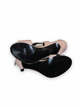 Load image into Gallery viewer, Kendall + Kylie Heels
